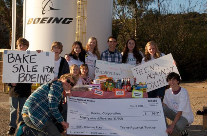 Teens Against Toxins "Bakesale for Boeing" Teens-Against-Toxins-2